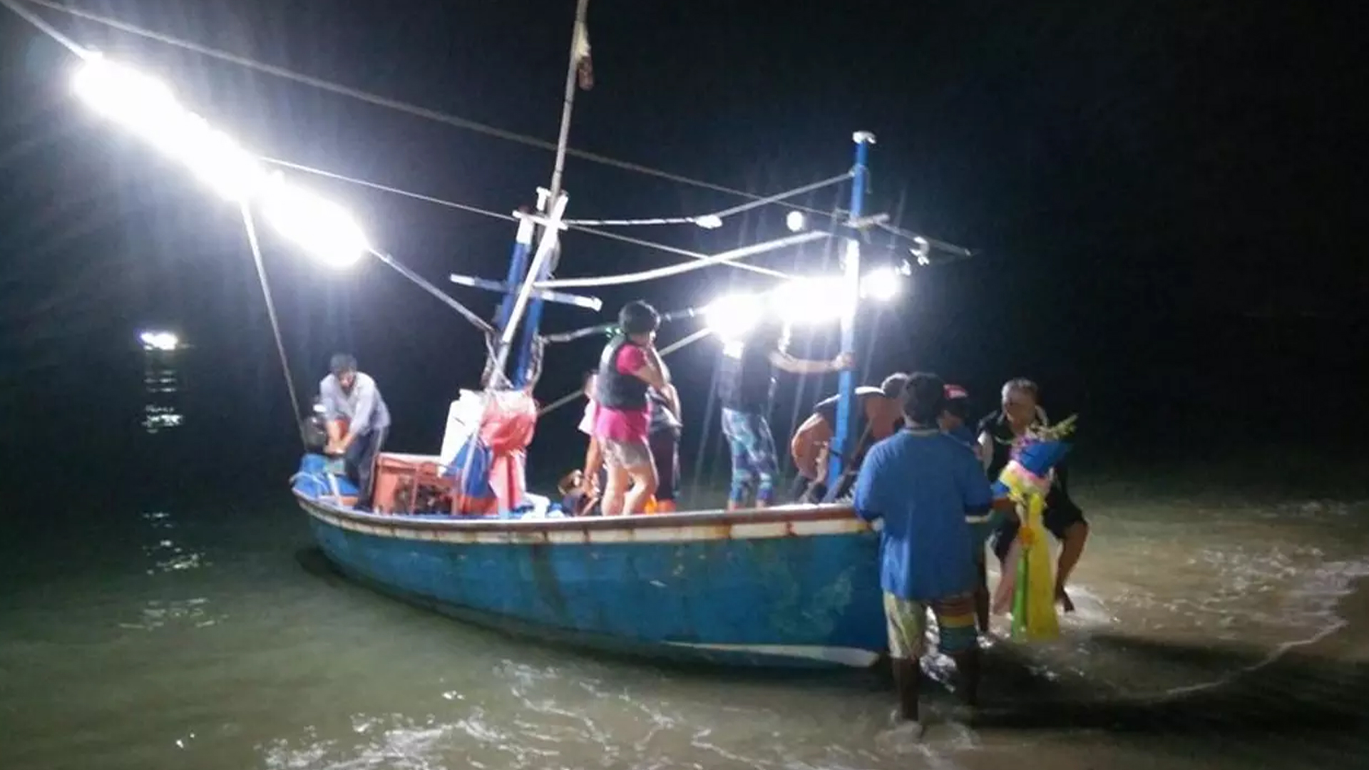 เทศกาลกินหอย ดูนก ตกหมึก